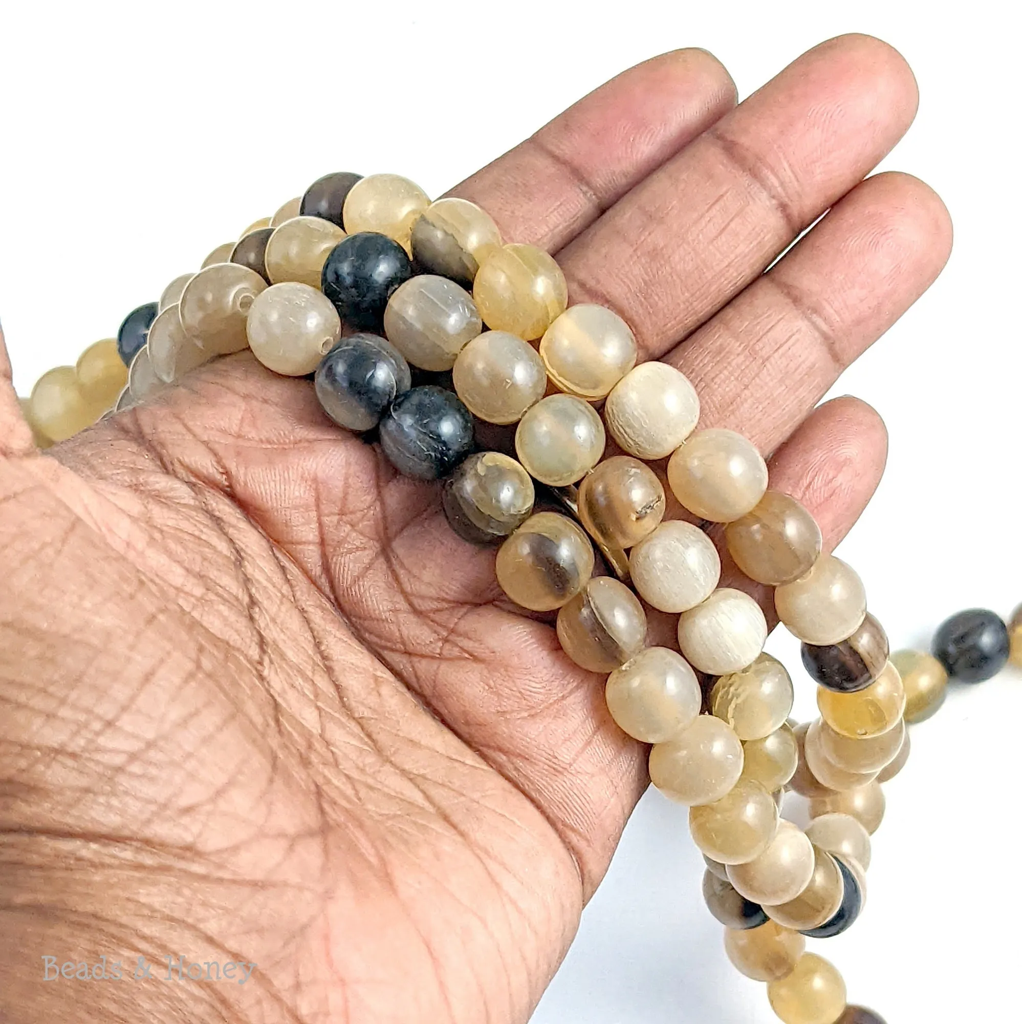 White Horn Bead Round 10mm (16-Inch Strand)